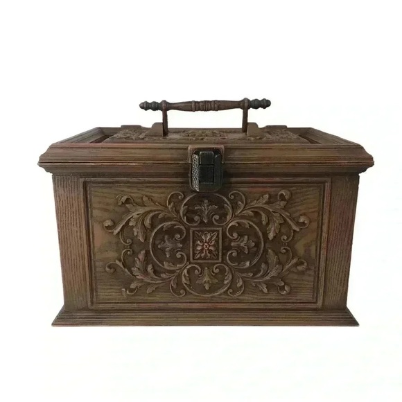 Vintage 1970s Max Klein Sewing Box – Faux Wood Plastic Storage Chest USA Made - Picture 1 of 16